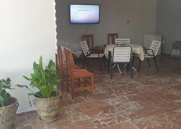 Pansion Marousa