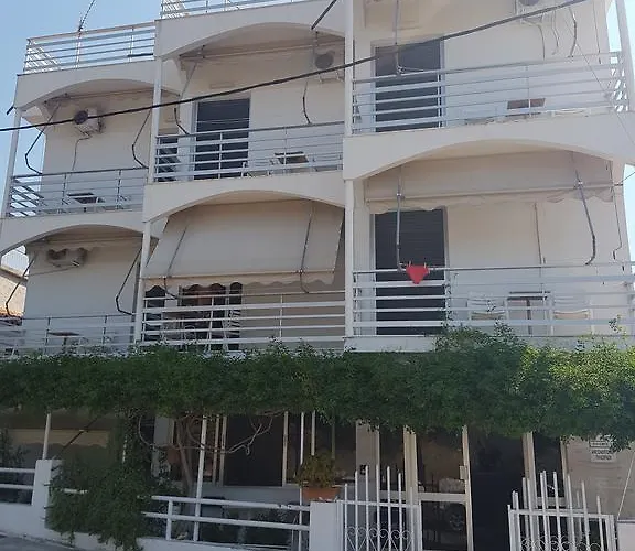 Pansion Marousa